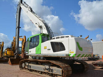 2015-liebherr-r-946-lc-v-long-reach-46379448