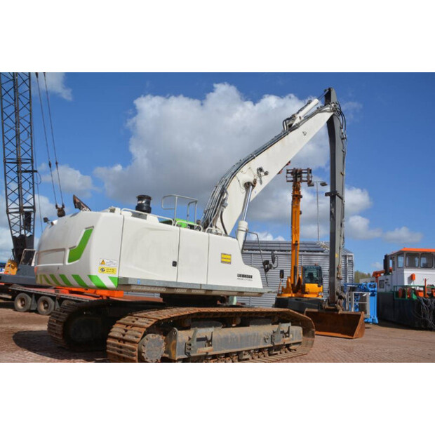 2015 ليبهير R 946 LC-V Long Reach-46379452