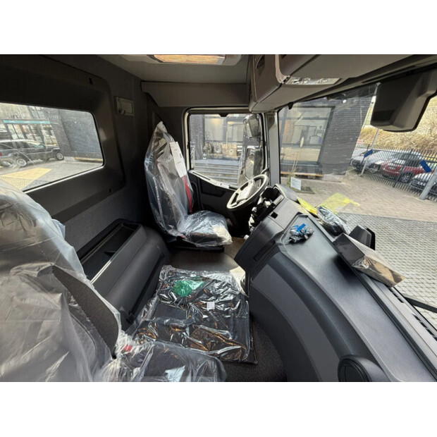 2026 Renault K480-46379492