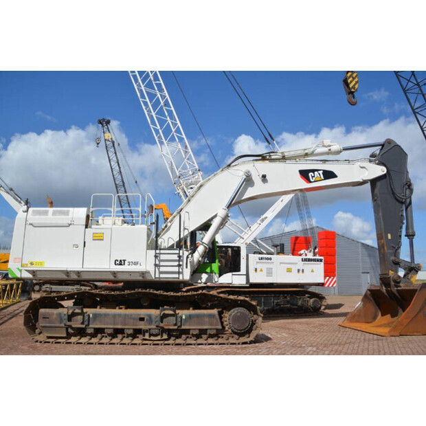 2014 كاتربيلر 374FL-46379500
