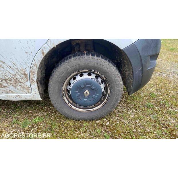 2012 رينو Master-46391656