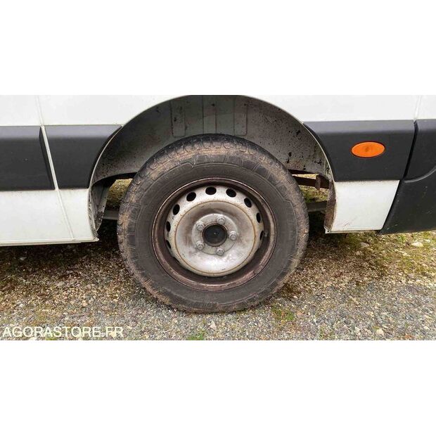 2012 رينو Master-46391658