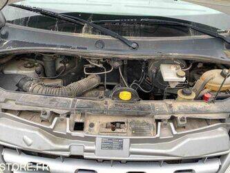 2012-renault-master-1438927-46391660