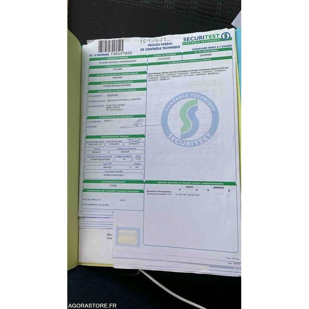 2012 رينو Master-46391663