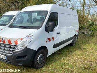 2013-renault-master-1438935-46391680