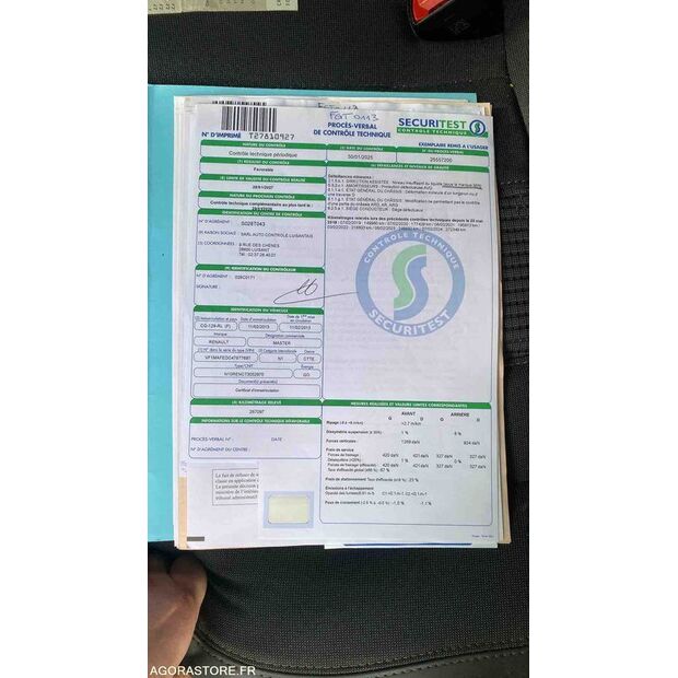 2013 رينو Master-46391709