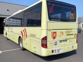 2010-mercedes-benz-intouro-1438975-46391721