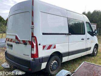 2013-renault-master-1438980-46391755