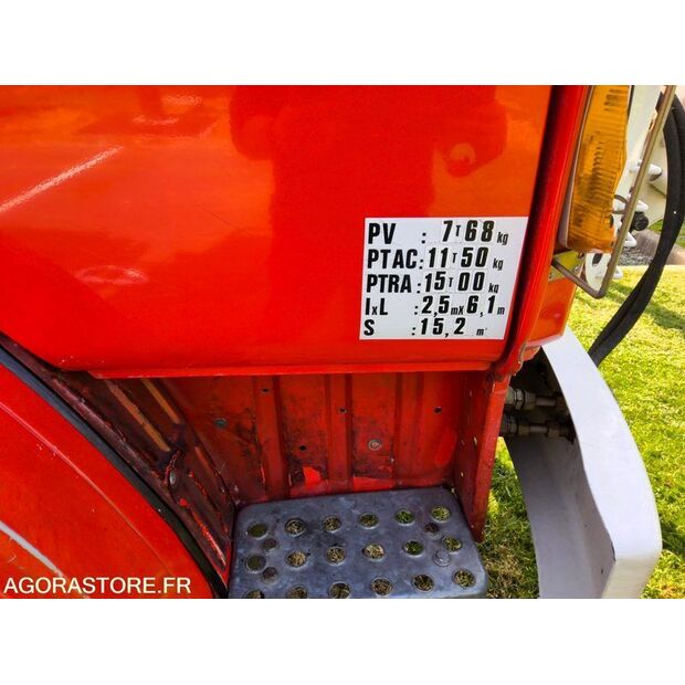 1997 Renault M180-46391815