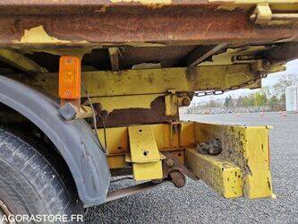 2009-renault-master-1439001-46391839