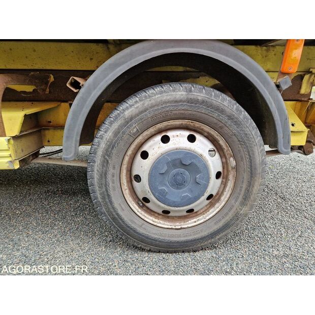 2009 Renault Master-46391840