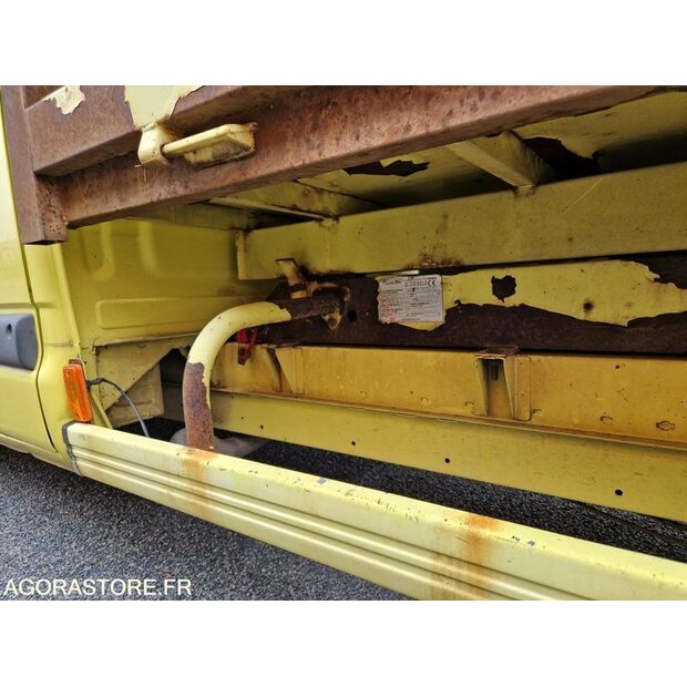 2009 Renault Master-46391842