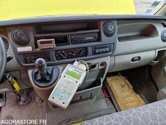 2009-renault-master-1439001-46391853