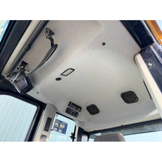 2016 Caterpillar 963K-46392349