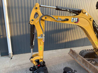 2021-caterpillar-301-8-1439059-46392572