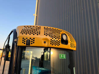 2021-caterpillar-301-8-1439059-46392591