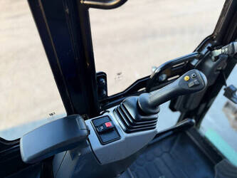 2021-caterpillar-301-8-1439059-46392595