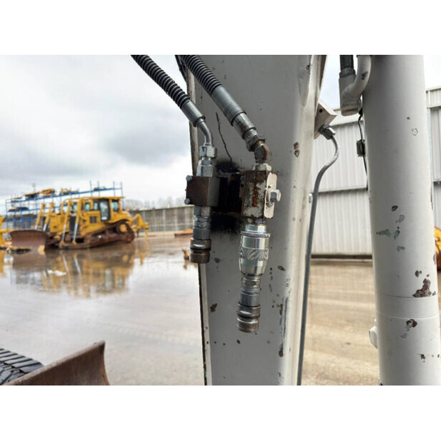 2010 TAKEUCHI TB235-46392622