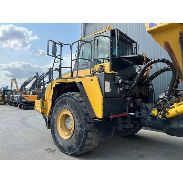 2012 Komatsu HM400-3-46392700