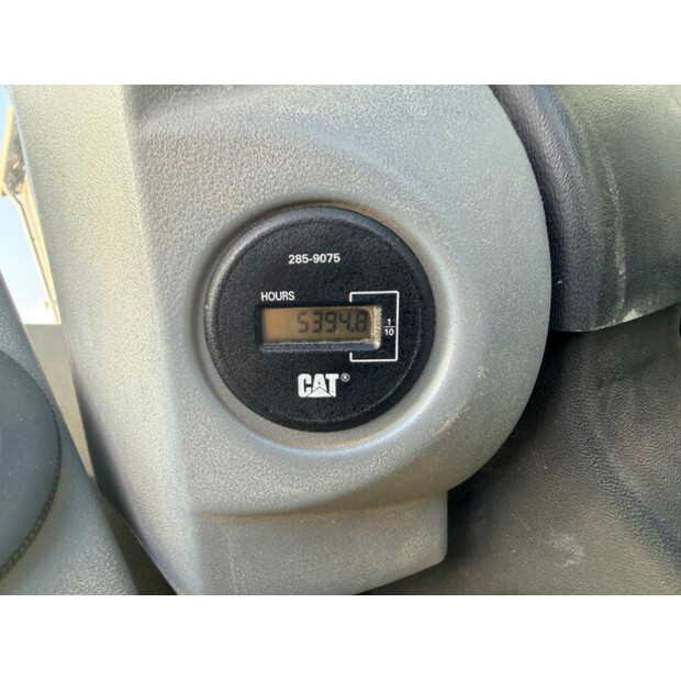 2011 كاتربيلر CP76-46393225