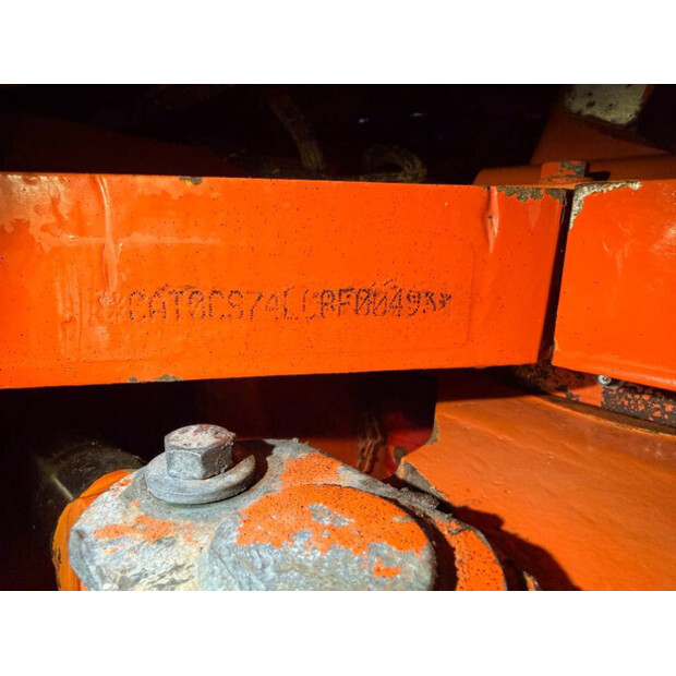 2011 Caterpillar CS74-46393240