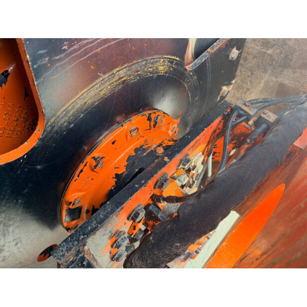 2011 Caterpillar CS74-46393265