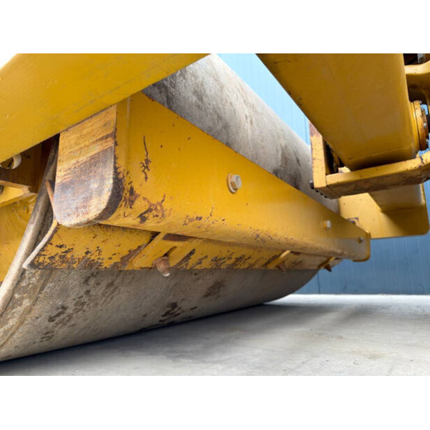 2011 Caterpillar CS76 XT-46393332