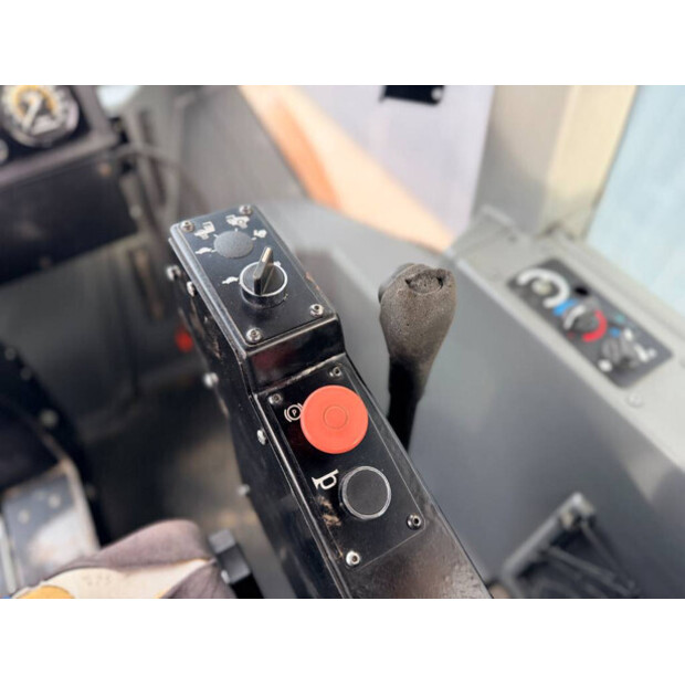 2009 DYNAPAC CA152D-46393408