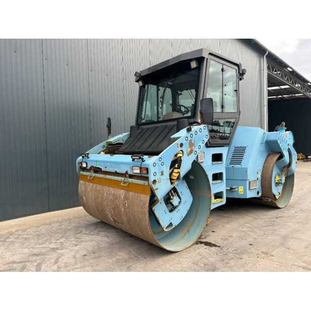 2011 AMMANN AV130X-46393552