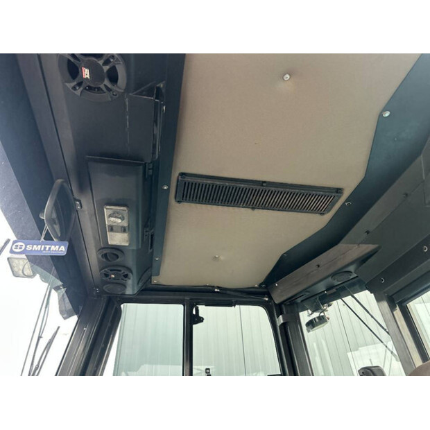 2011 AMMANN AV130X-46393565