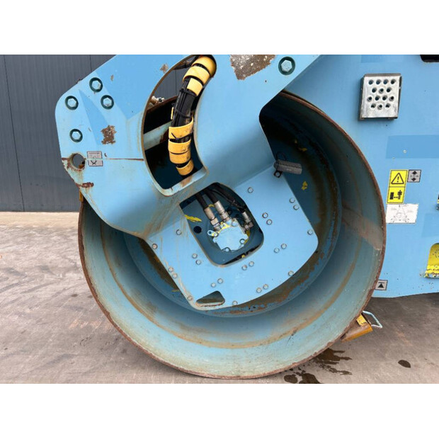 2011 AMMANN AV130X-46393573