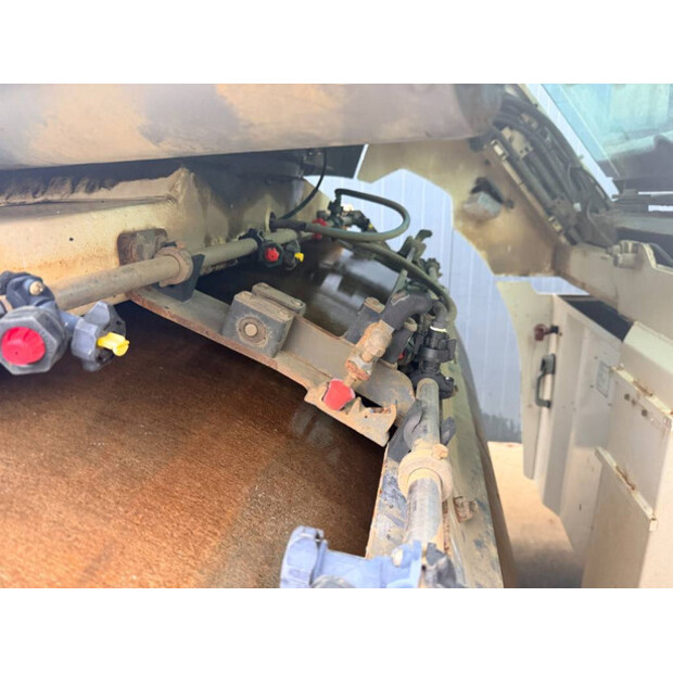 2009 HAMM DV90-46393625