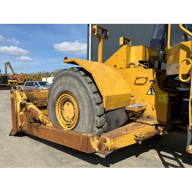 2011 كاتربيلر 824H-46393733