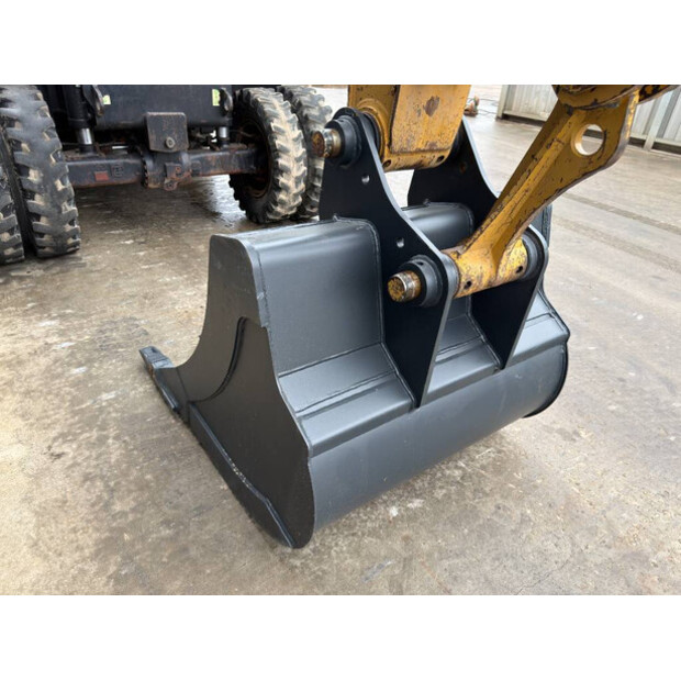 2011 Caterpillar M316D-46393823