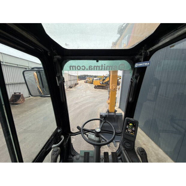 2011 Caterpillar M316D-46393855