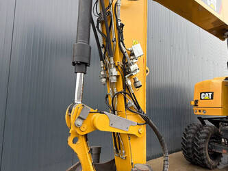 2015-caterpillar-m318f-1439091-46393874