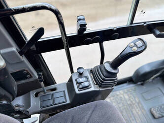 2015-caterpillar-m318f-1439091-46393901