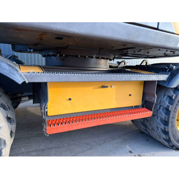 2016 فولفو EWR150E-46394114