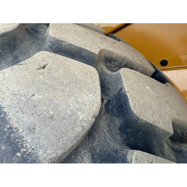 2022 Caterpillar 966-46394302