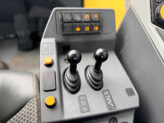 2023-caterpillar-972-14a-4400h-idle-time-original-paint-1439103-46394434