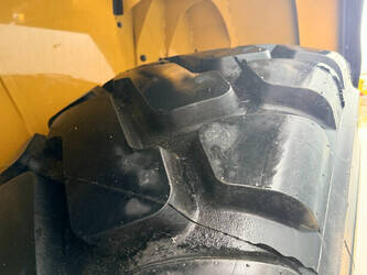 2023-caterpillar-972-14a-4400h-idle-time-original-paint-1439103-46394457