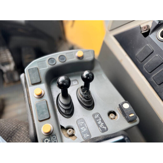 2015 Caterpillar 972M-46394487