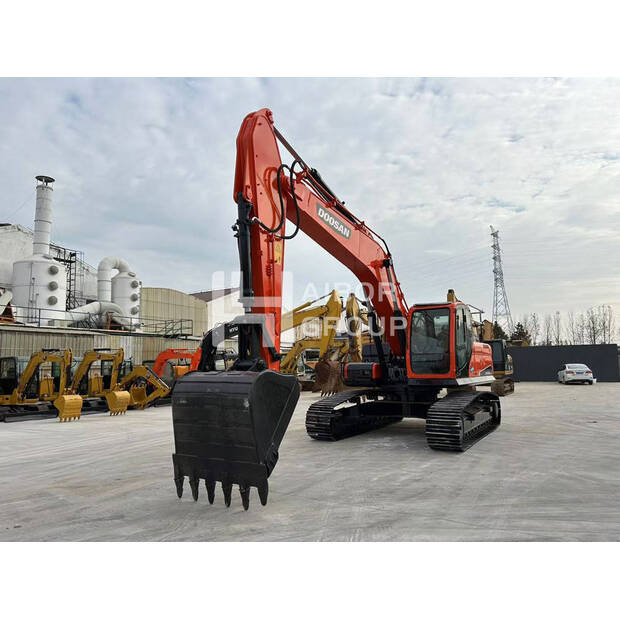 2025 دووسان DX300-46406571