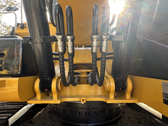 2024-caterpillar-320d2l-1439119-46406587