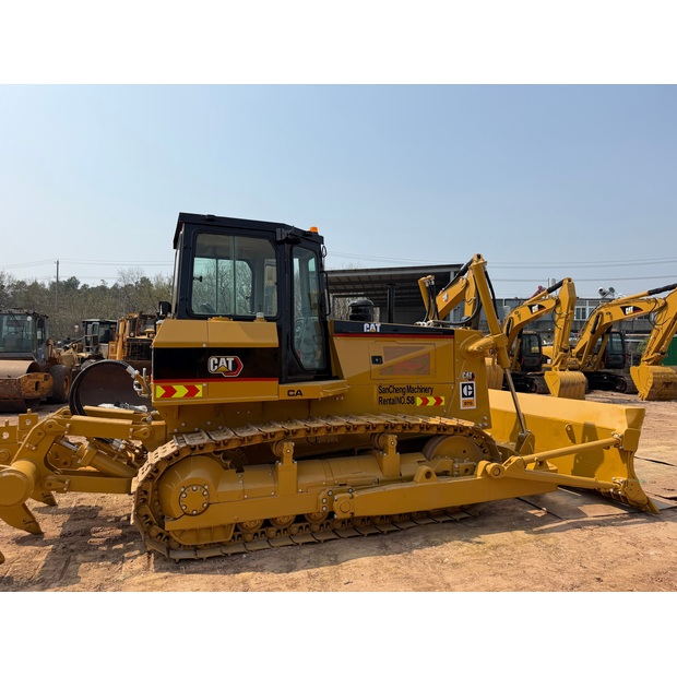 2017 كاتربيلر D7G-46406596