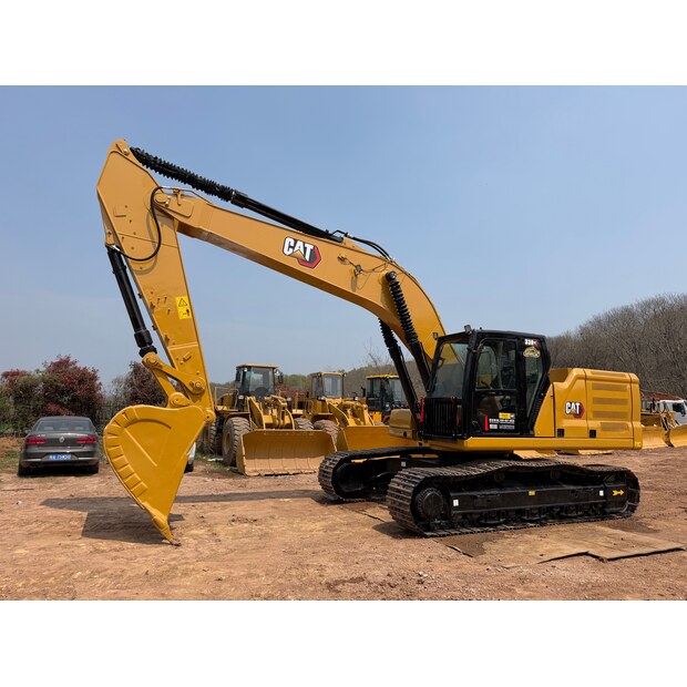 2023 كاتربيلر 330GC-46406602