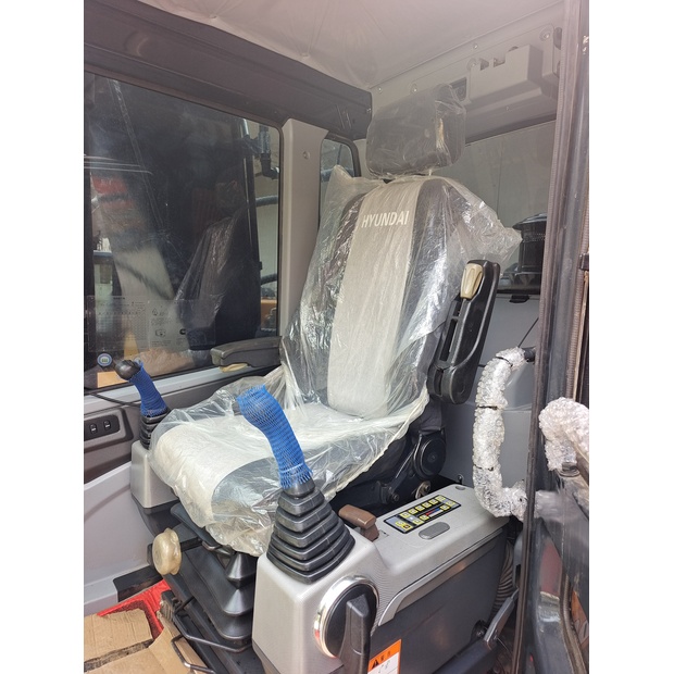 2025 هيونداي 225LC-9s-46406710