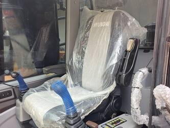 2025-hyundai-225lc-9s-46406710