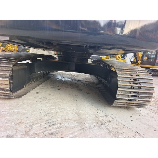 2025 Hyundai HX220HD-46406737