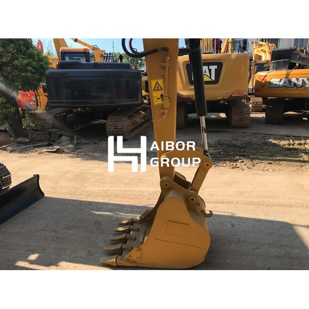 2022 كاتربيلر 305.5E2-46406783